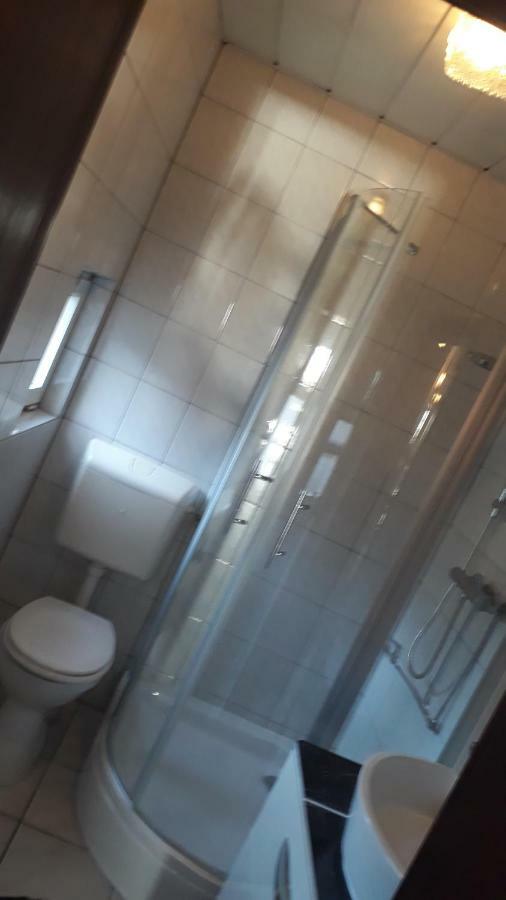Ferienwohnung Villa Del Viola Leonardo Apartment Heinsberg  Kültér fotó